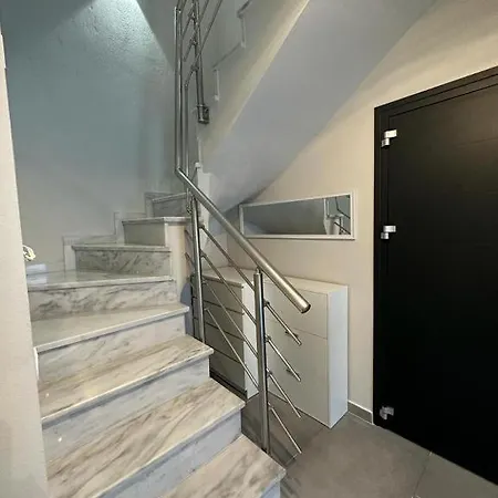 Sunset ヴィラ ゲラキニ