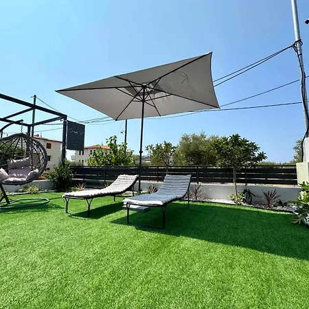 Sunset Villa *